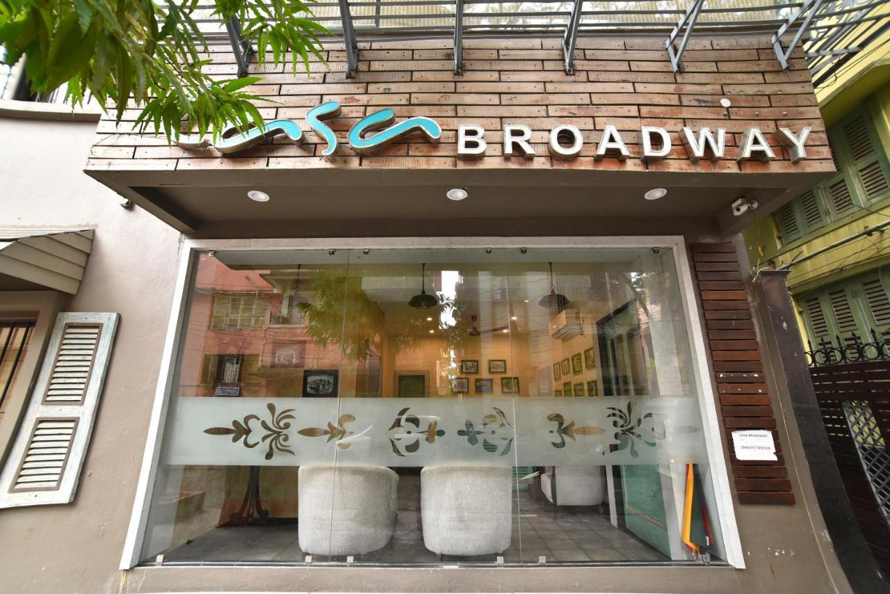 Casa Broadway-A Boutique Hotel Калькутта Экстерьер фото