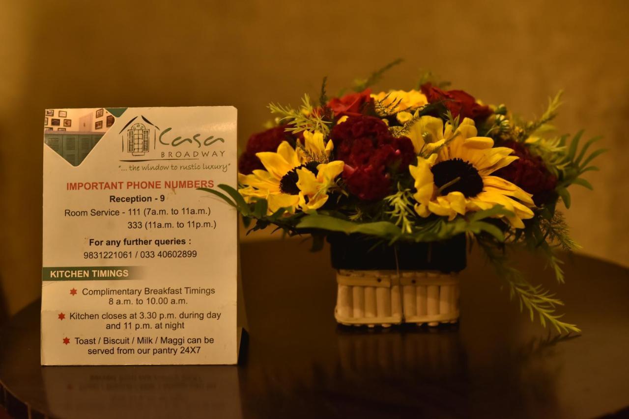 Casa Broadway-A Boutique Hotel Калькутта Экстерьер фото